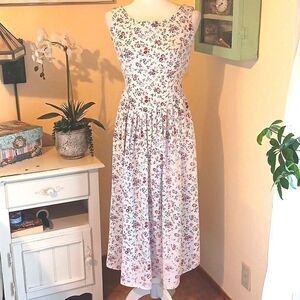 Vintage Robbie Bee Cottagecore Dress. Rayon. Soft Girl.